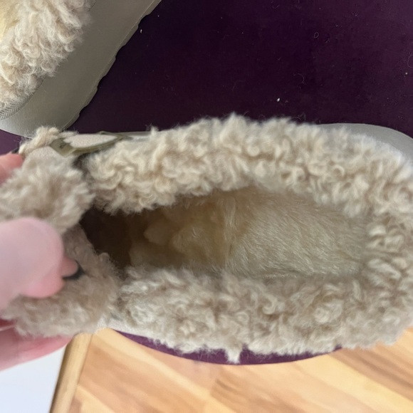 House slippers - Picture 3 of 5